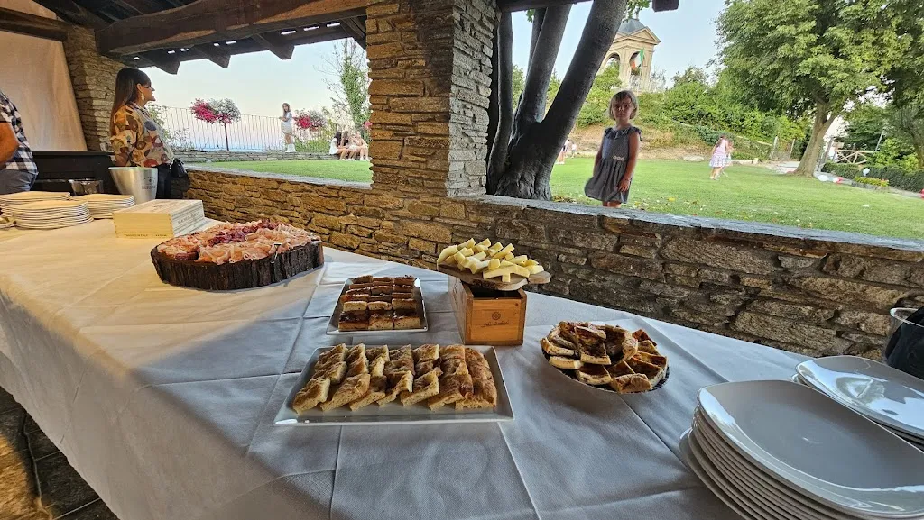 Ristorante Vetta Della Rocca_Bagnolo Piemonte_slider_image_3