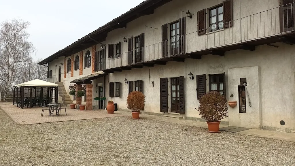 Gabriele_Farm House Cascina Nuova_Bagnolo Piemonte_review