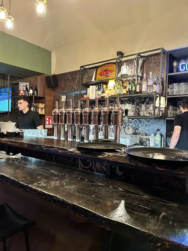 Elena Cesaro_Basti | Birra & Brace_Asti_review