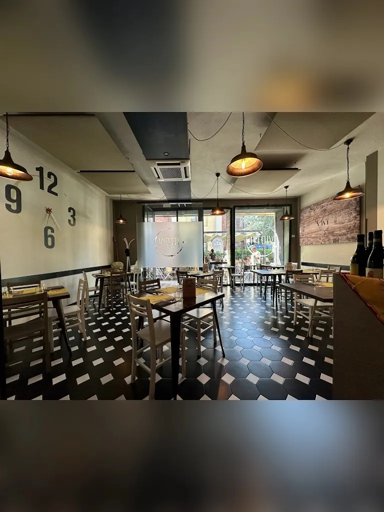 Viotti Ristorante & Burger House_Asti_slider_image_2