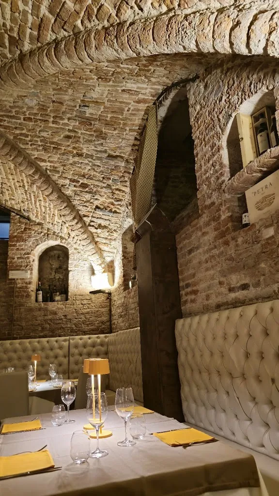 Lucien Oppler_Il Podestà_Asti_recensione