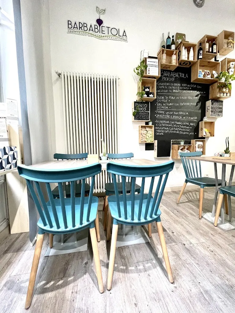 Barbabietola Naturally Food restaurant in Asti