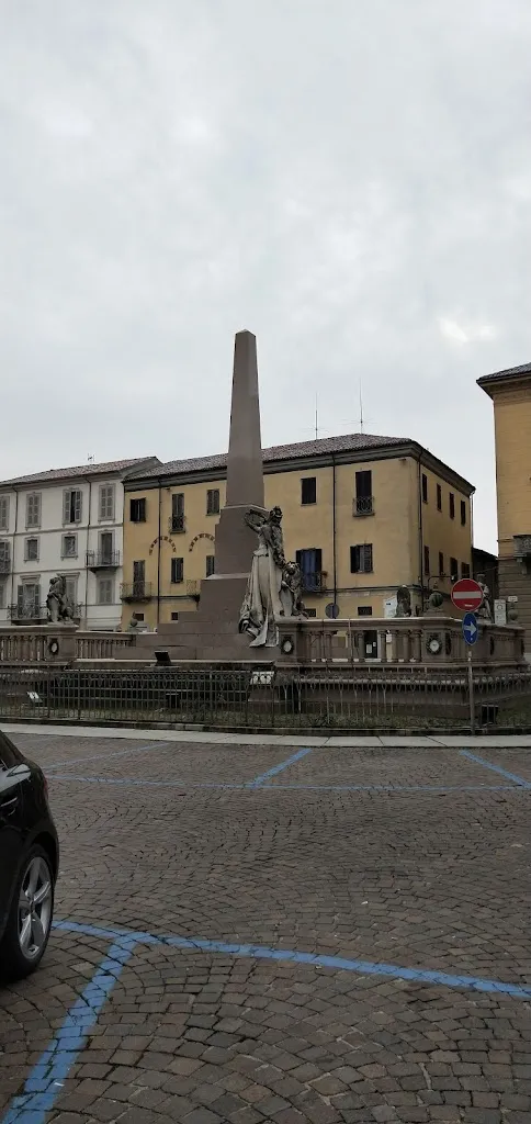 Asti_Asti_slider_image_3