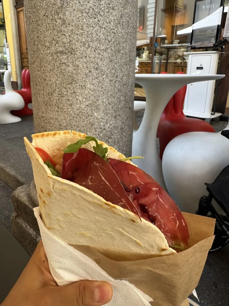 Gina la Piadina_Asti_slider_image_3