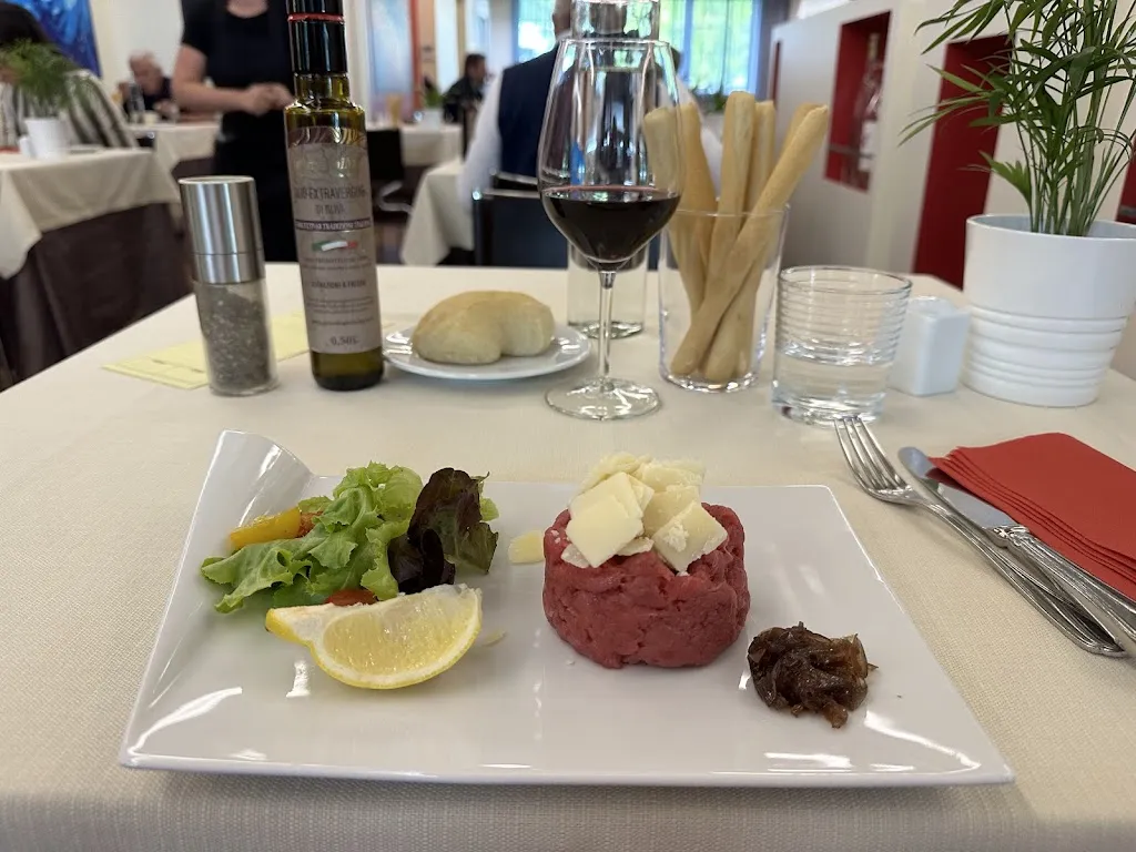 Trattoria Moderna_Banchette_slider_image_3