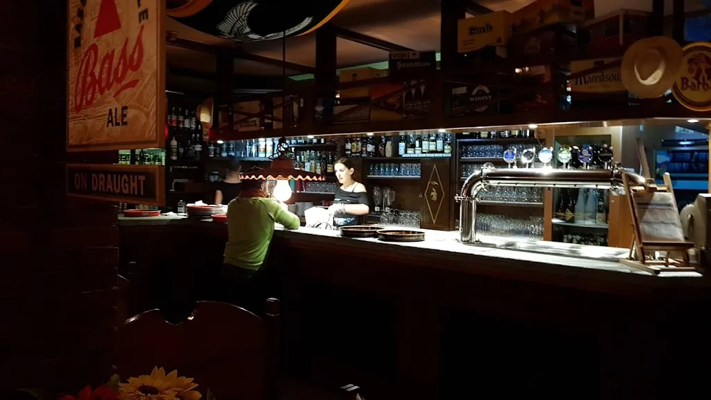 Claus Lange_Sherwood Pub_Banchette_review