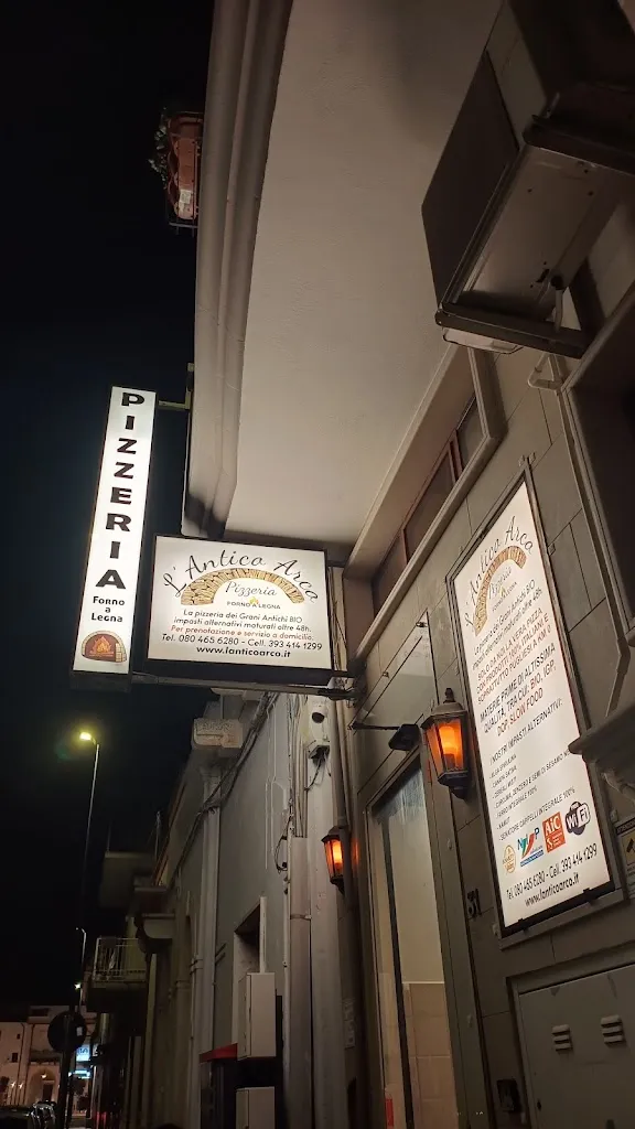 Angelo Colagrande_L'Antico Arco_Cellamare_review