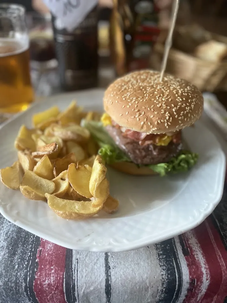 Roberto Scarangella_Pink Devil Club Circolo Acli Food & Beer_Barengo_review