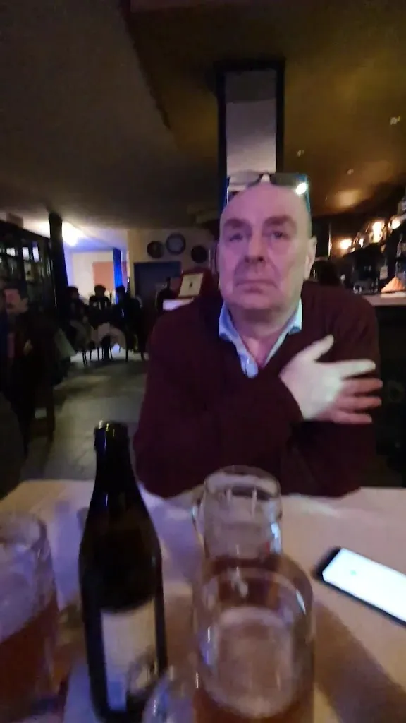 Pink Devil Club Circolo Acli Food & Beer_Barengo_slider_image_2