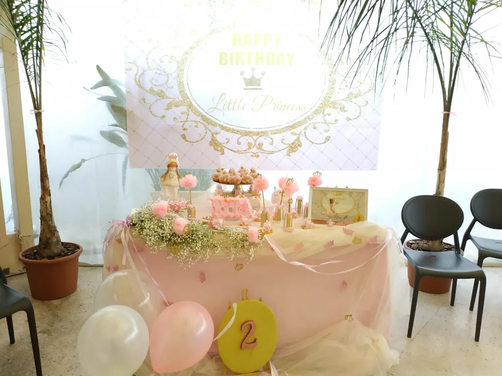 Fly Sweetly Cafè restaurant in Cellamare