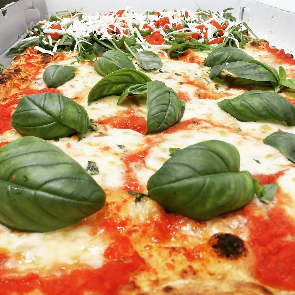 Vimì pizzeria_Cellamare_slider_image_3