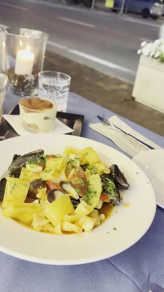 L’Osteria_Baveno_slider_image_2