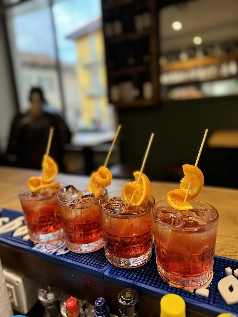 Bully’s RistoPub_Baveno_slider_image_2