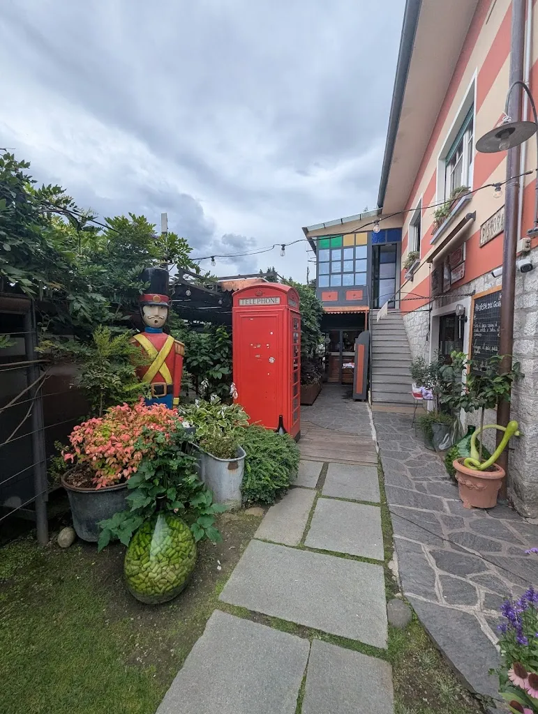 Ritesh Sharan_La Rampolina_Baveno_review