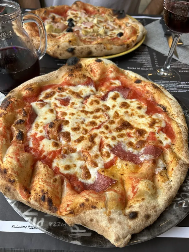 Cherie H_Ristorante Pizzeria Golfo di Napoli_Baveno_review