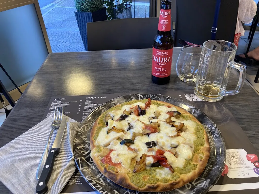 Mark Barone_Ristorante Pizzeria Golfo di Napoli_Baveno_review
