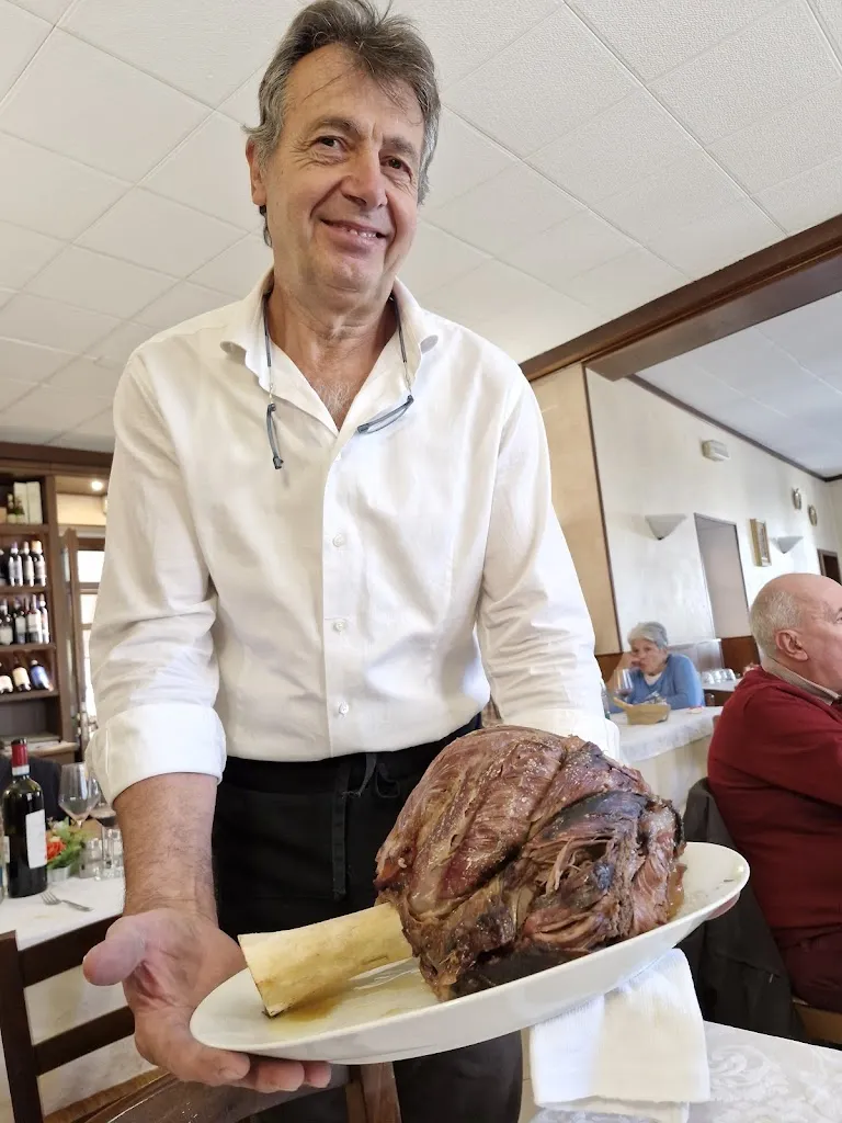 Patricia Tuite_Albero Fiorito_Battifollo_recensione