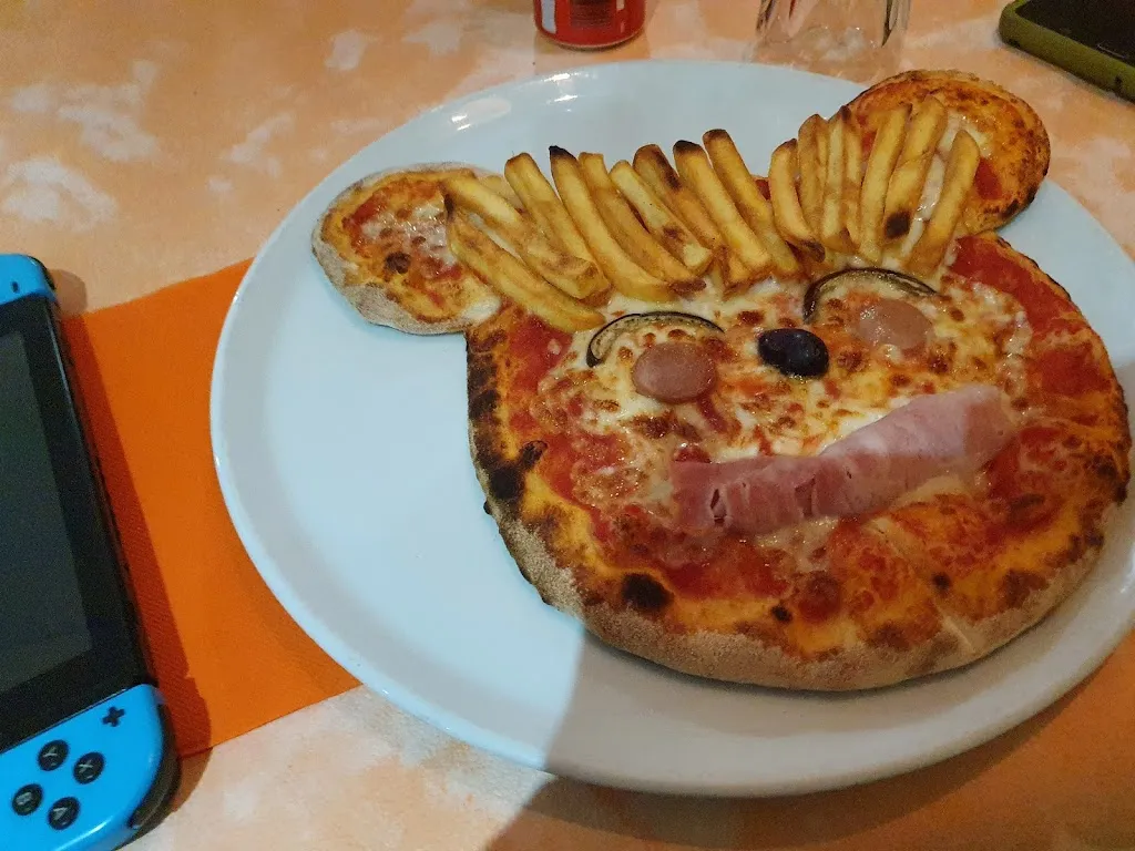 Pizzeria La Bolina_Battifollo_slider_image_3