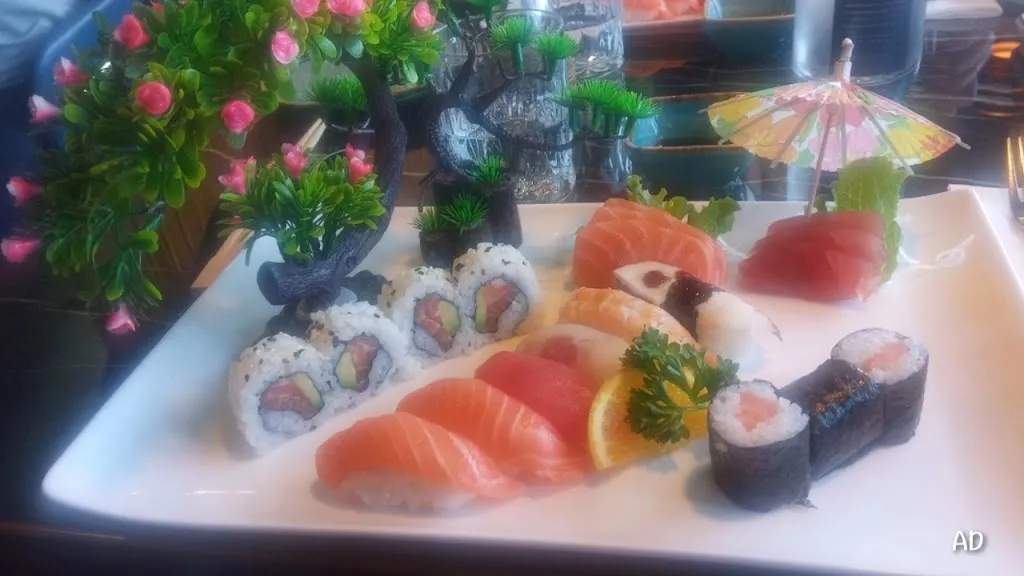 YUMINI Sushi_Belforte Monferrato_slider_image_2