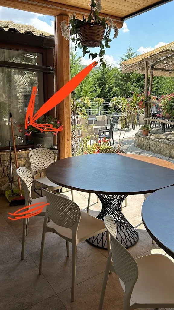 Renato Fragoroso_Le Fontanelle_Celle di San Vito_review