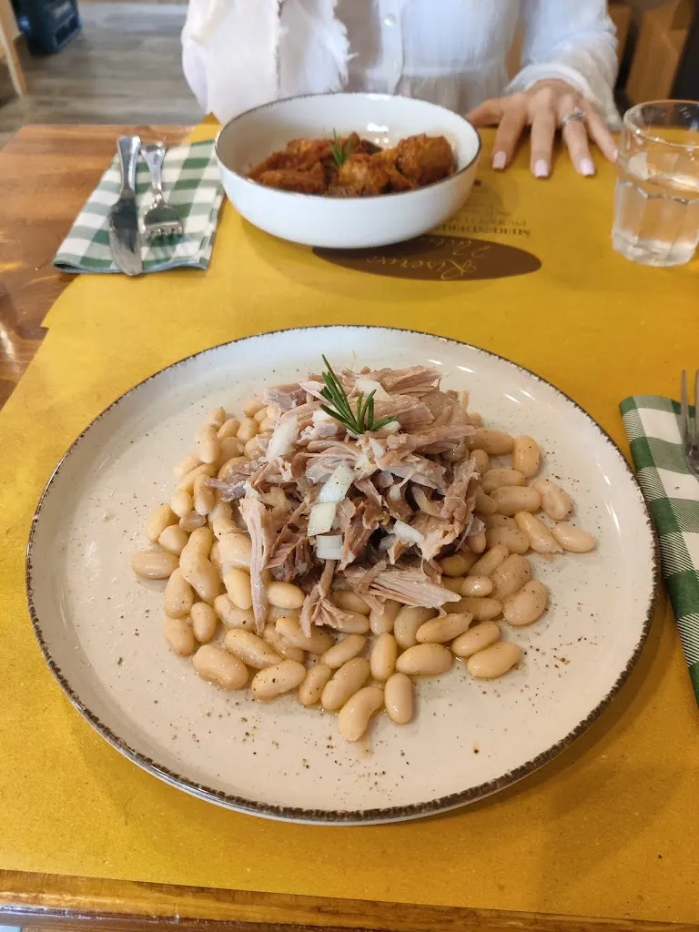 Silviu Spirea_Riserva Naturale Merenderia Degustazione Prodotti e Vendita_Castiglione_review