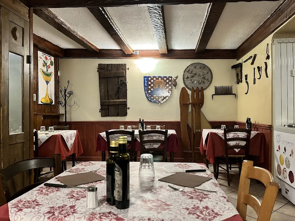 La Taverna Del Dahu restaurant in Bardonecchia