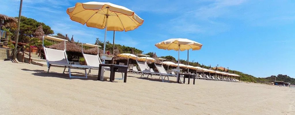 Bagno Le Cannucce - Stabilimento balneare / Ristorante restaurant in Castiglione