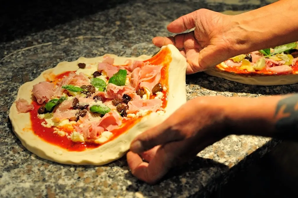 Ristorante Pizzeria Waikiki_Bardonecchia_slider_image_2