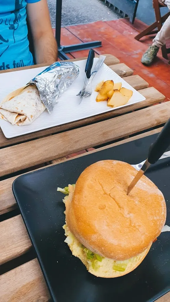 Menu_B2BURGERANDBEER_Bardonecchia_immagine_9