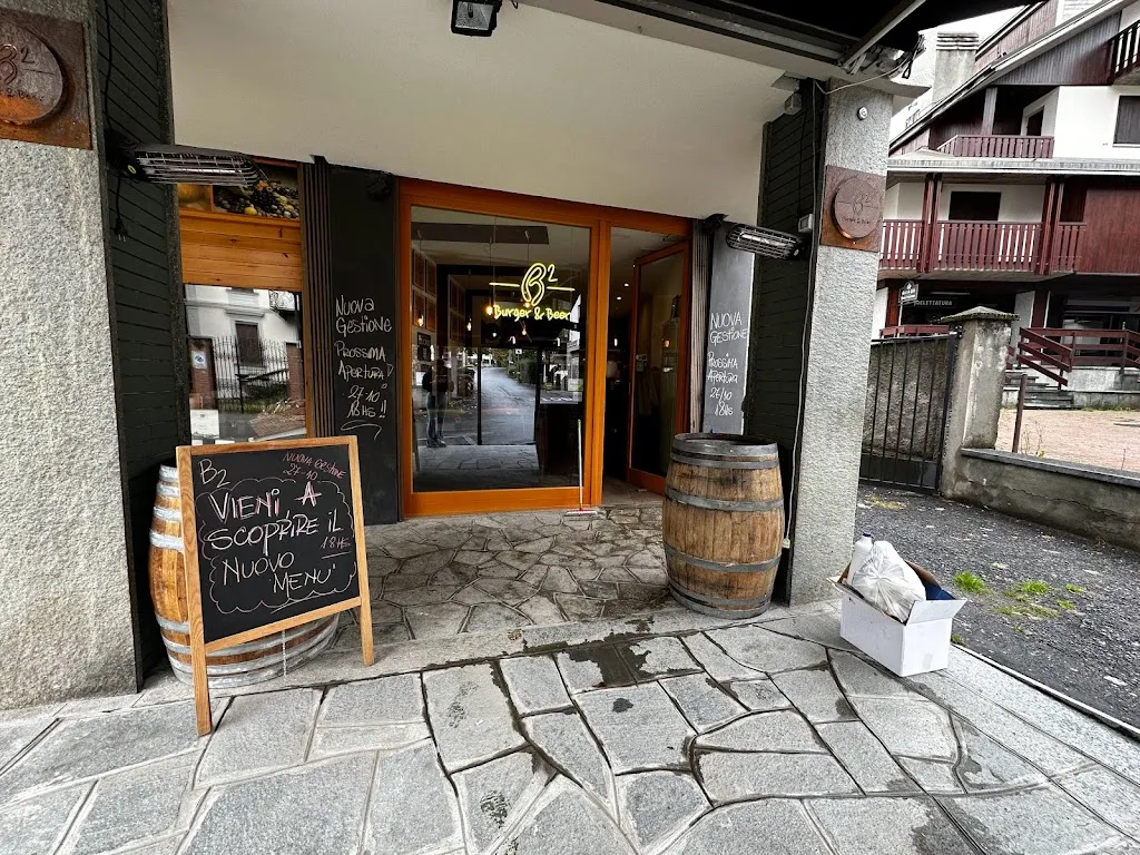 B2BURGERANDBEER restaurant in Bardonecchia