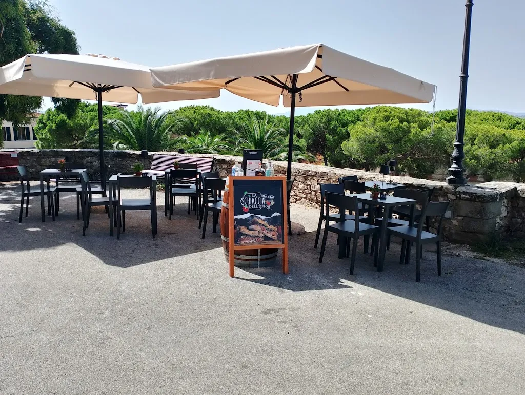 La Schiaccia dell'Opio - Too Cool ristorante a Castiglione