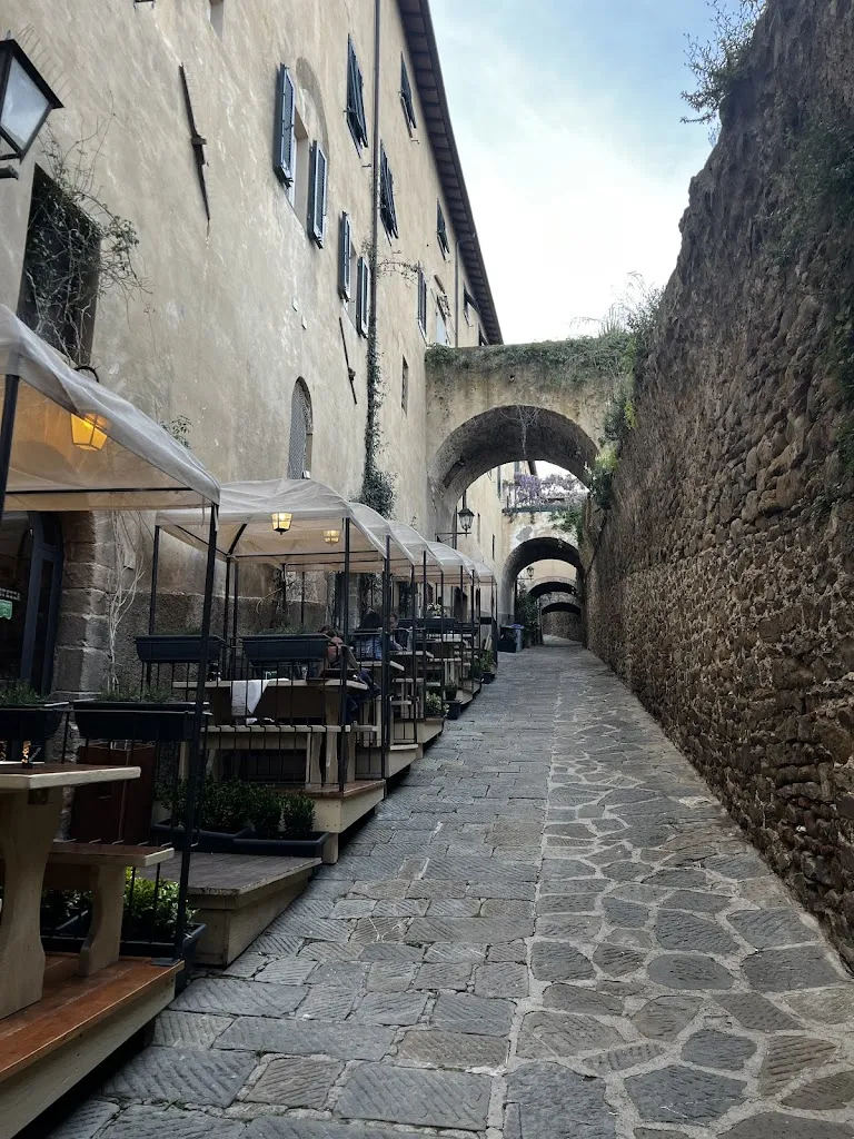 Demitra Papadopoulos_Ristorante la Fortezza_Castiglione_review