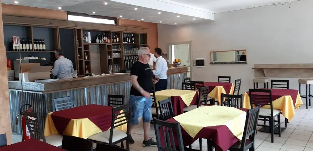 Bar Trattoria Dei Pioppi_Bernezzo_slider_image_1