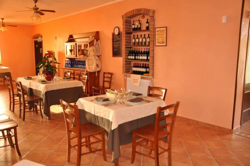 Agriturismo Marinella restaurant in Berzano di San Pietro