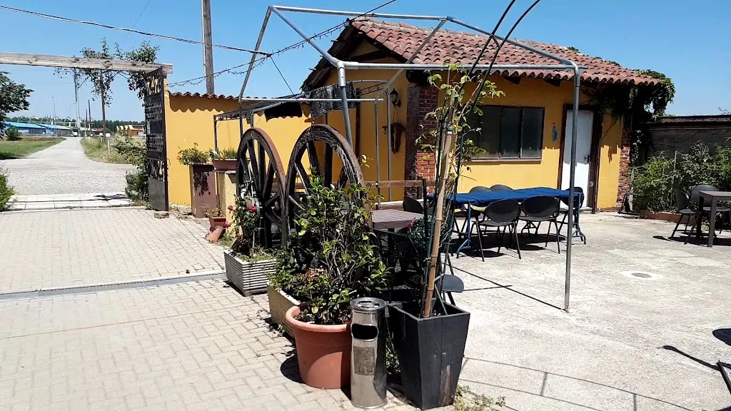 Ristorante Ca Rossa_Biandrate_slider_image_2