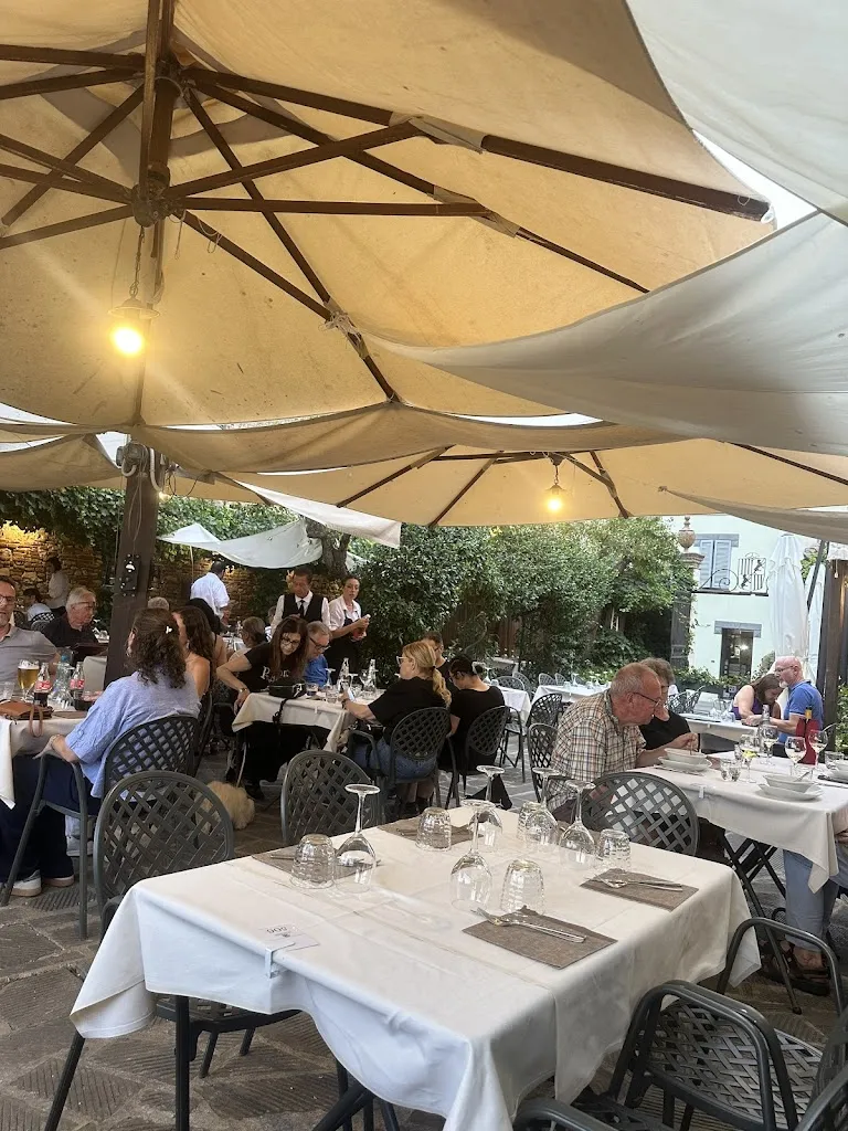 Ristorante La Cantina_Castiglione_slider_image_3