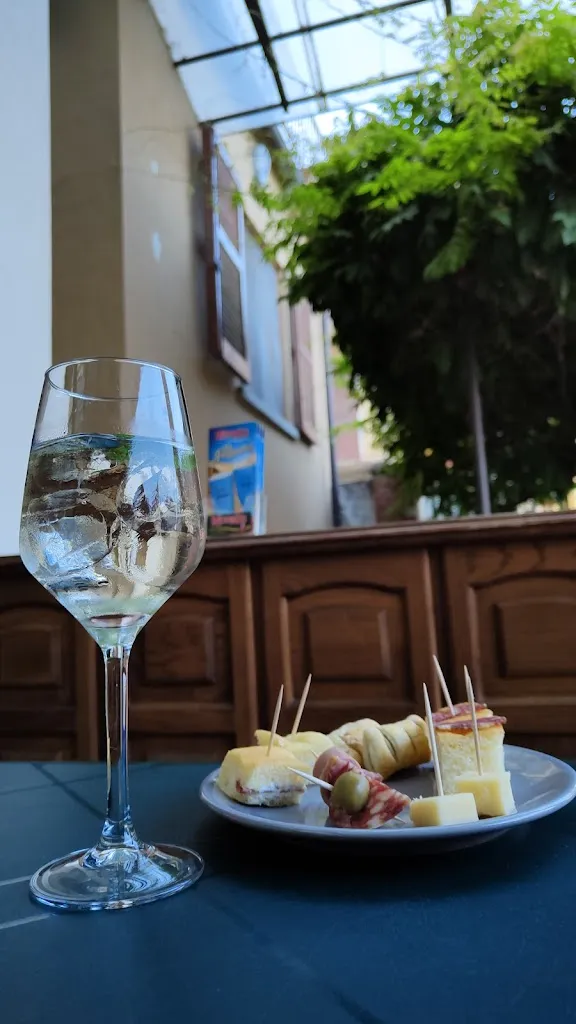 Menu_Bar 1990_Bobbio Pellice_image_4