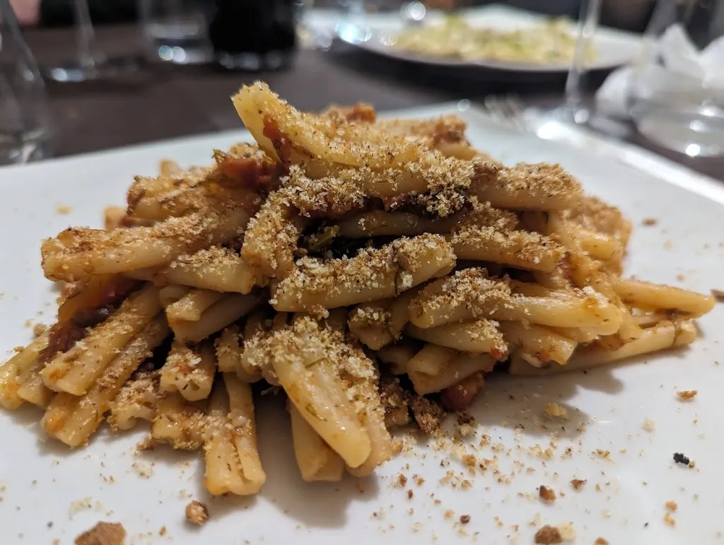 Ricardo Fahrig_La dispensa dell'Etna_Castiglione_review