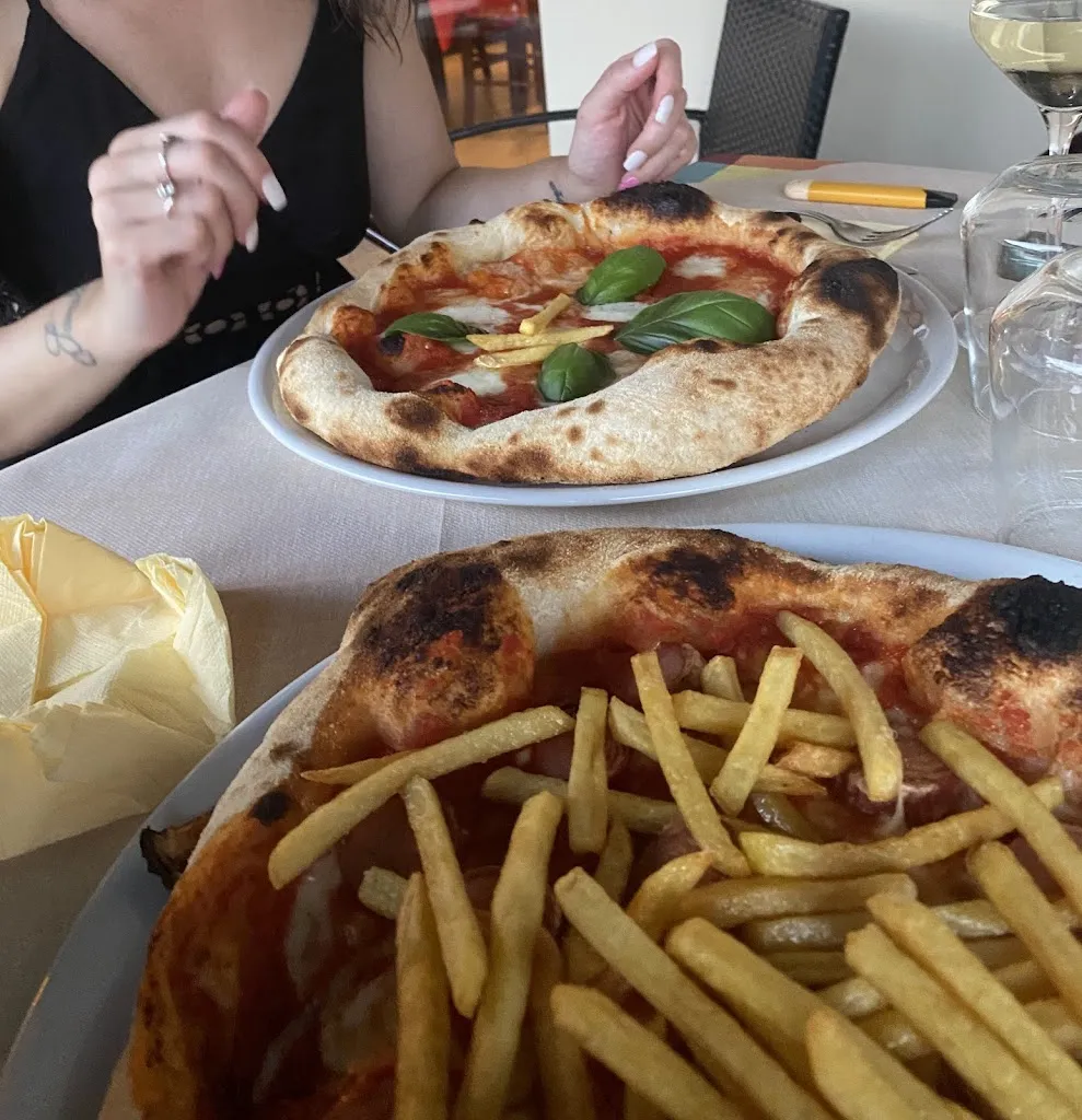 rosario richi_Ristorante pizzeria bar Cristal_Bogogno_Bewertung