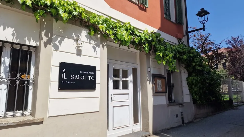 Ristorante il Salotto restaurant in Biella