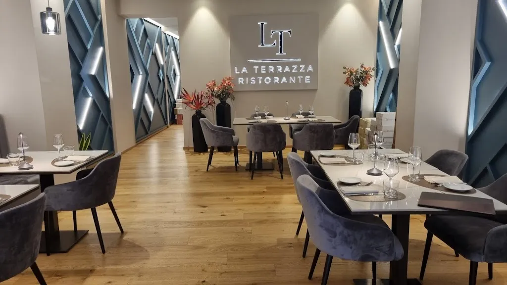 Ristorante La Terrazza_Castiglione_slider_image_3