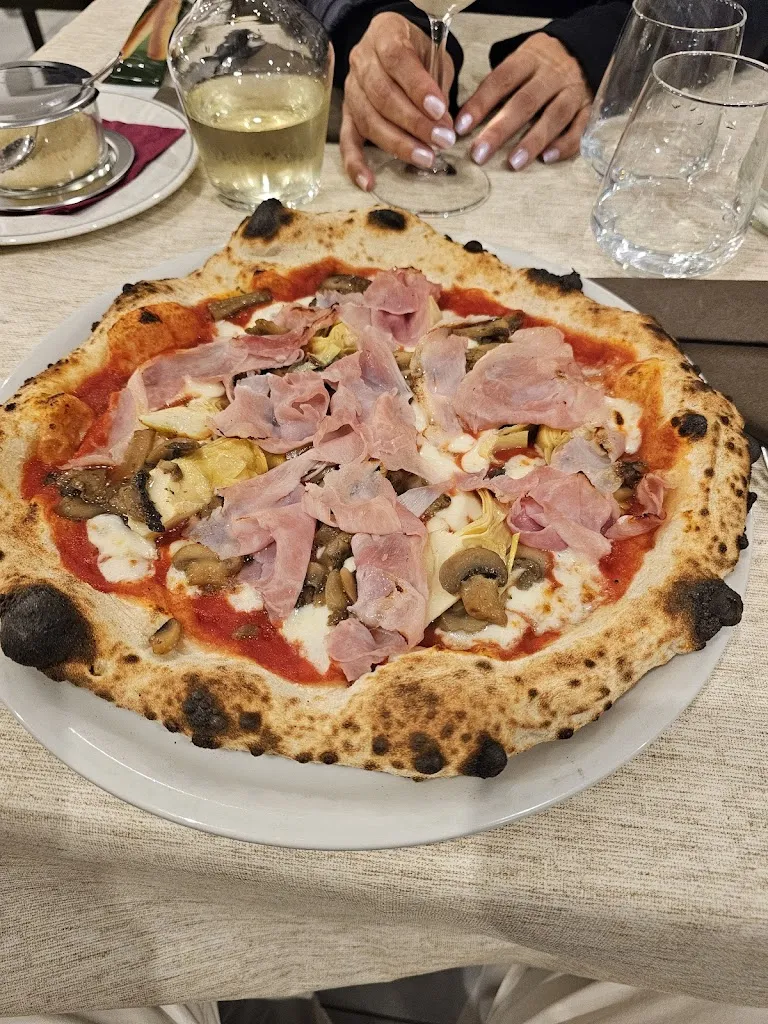 Stefano H_L'Alternativa - Pizza & Piccola Cucina_Borgo Ticino_review