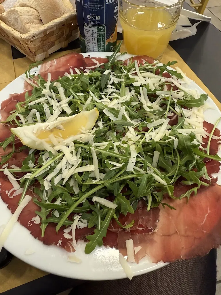 Eva Rebuffo_La Rotonda Bar Panificio Pasticceria Ristorante_Borgo Ticino_review