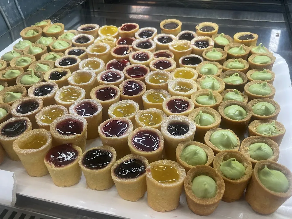 La Rotonda Bar Panificio Pasticceria Ristorante_Borgo Ticino_slider_image_3