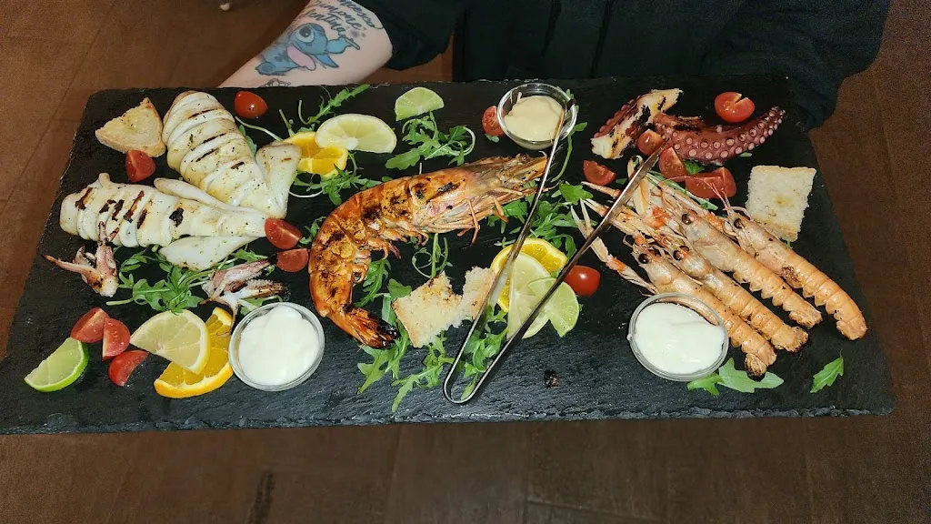 Dai Brandi_Castiglione_slider_image_2