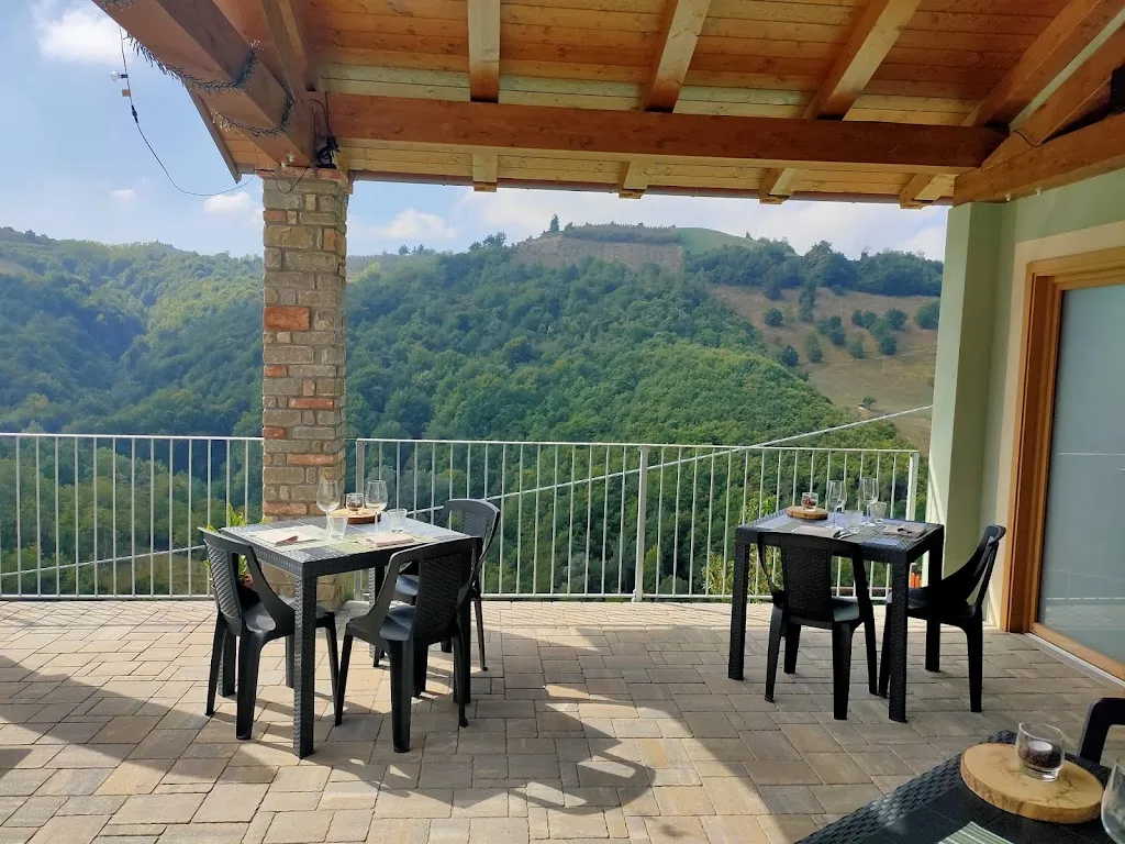 Agriturismo Cascina Pajanòt_Borgomale_slider_image_1