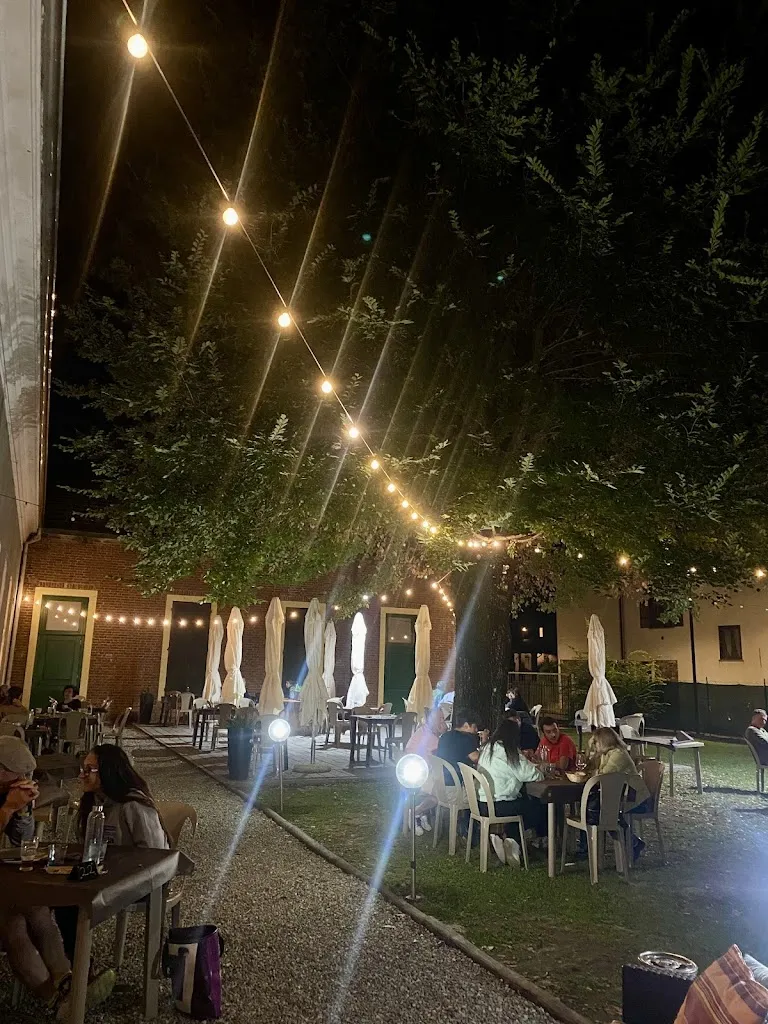 Karolína Małyjurek_Ristorante Pizzeria Ai Navigli_Borgofranco d'Ivrea_review