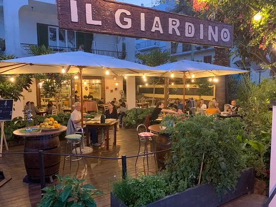 Il Giardino restaurant in Borgofranco d'Ivrea