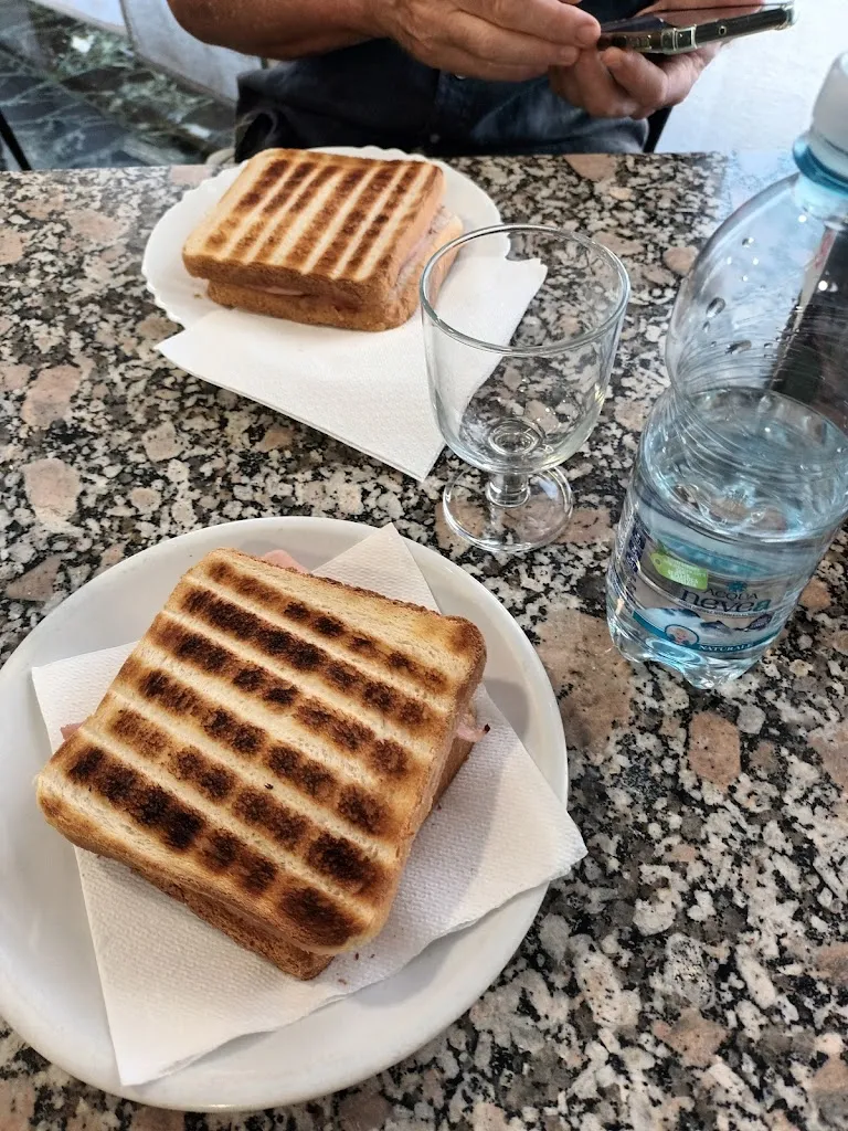 Menu_Pizzeria Montella Doriana & C._Borgone Susa_image_7