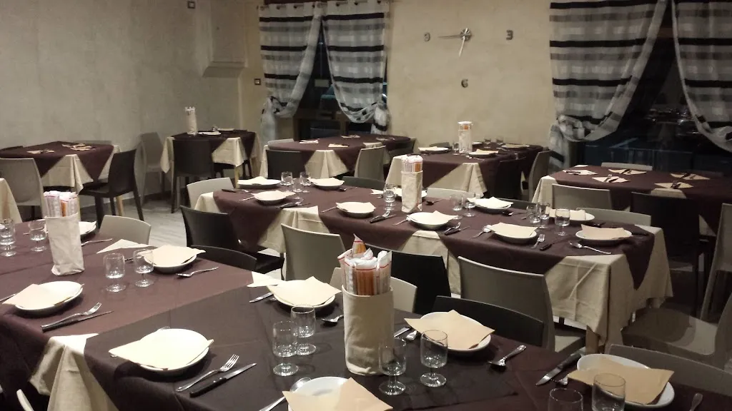 Pizzeria Montella Doriana & C. restaurant in Borgone Susa